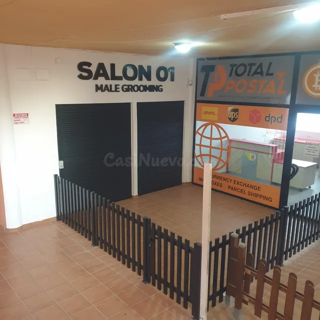 Local comercial en alquiler - La Zenia - foto 2
