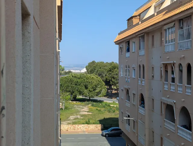 2 dormitorios + garaje, a 200 metros playa de los Naufragos — 4