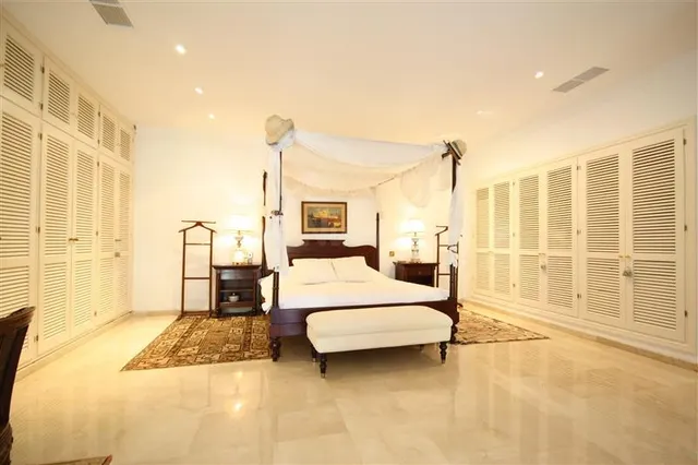 Chalet 6 habitaciones 450m² en venta - Marbella - foto 4