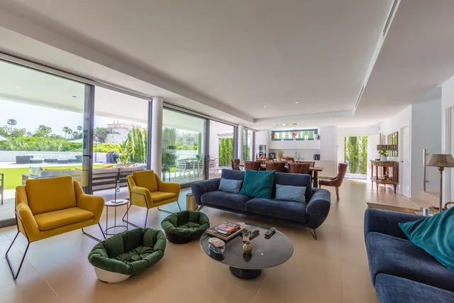 Chalet 4 habitaciones 231m² en venta - Costa del Sol — 22