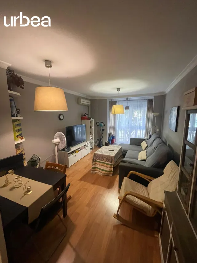 Amplia vivienda en Avenida de Andalucía – Málaga — 22