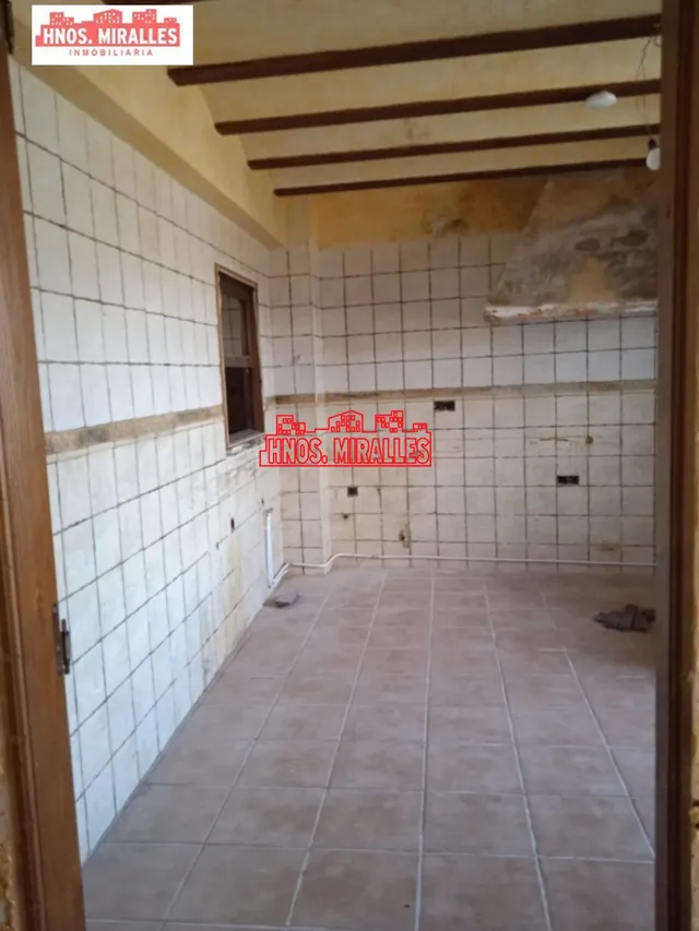 ¡¡ CASA CUEVA RÚSTICA, IDEAL PARA REFORMARLO TODO A TU GUSTO.!! — 31