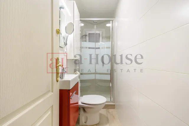 PISO LISTO PARA ENTRAR A VIVIR CON GRAN BALCÓN/TERRAZA EN LA NOVA ESQUERRA DE L'EIXAMPLE — 27