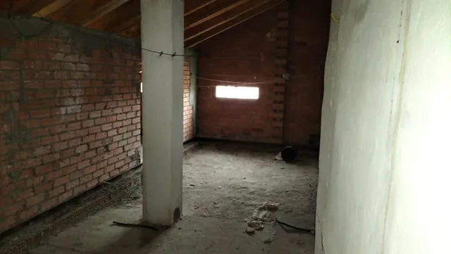 SE VENDE CASONA EN DUEÑAS — 34