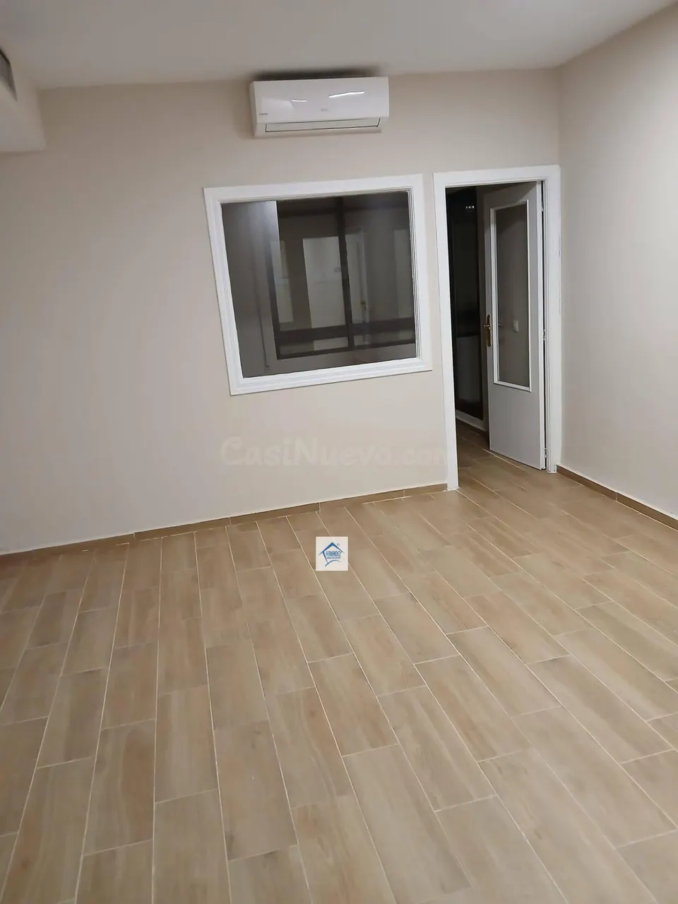 LOCAL PARA OFICINA ALQUILER O VENTA  ZONA  MULTIPLES!!!