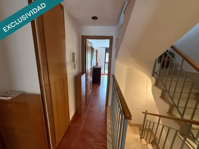 Casa adosada en calle san Jaume — 24