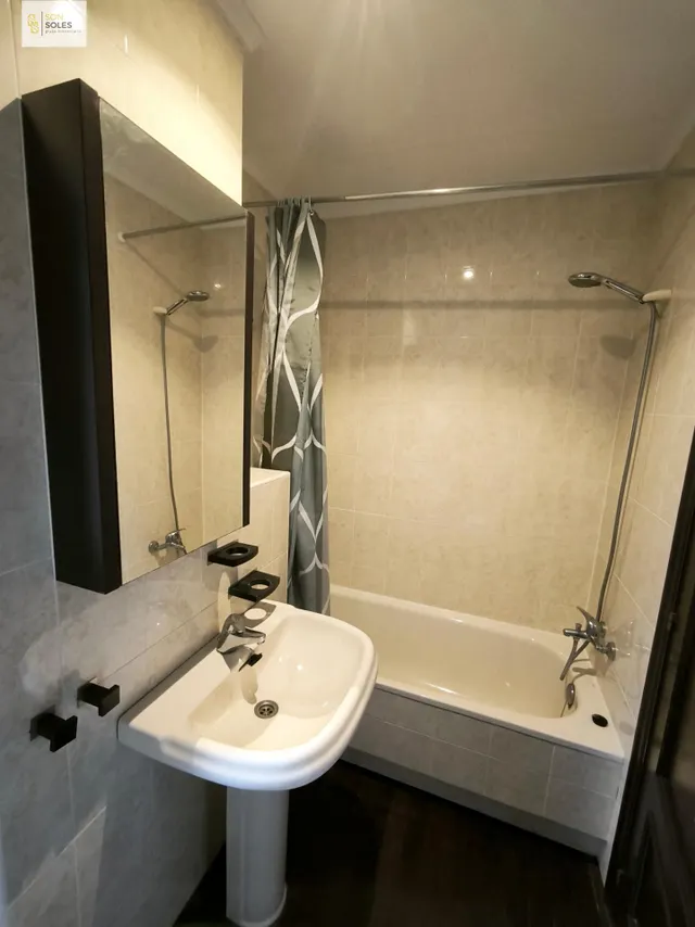 PRECIOSO BAJO EN ALQUILER CON DOS habitaciones Y AMPLIA TERRAZA. — 16