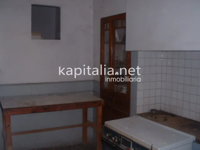Casa a la venta en La Vila de Ontinyent. — 6
