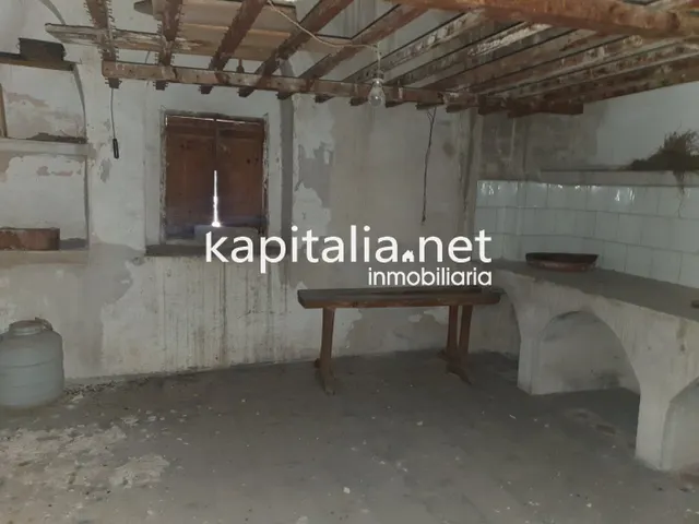 Gran casa  emblemática a la venta en Ontinyent. — 12