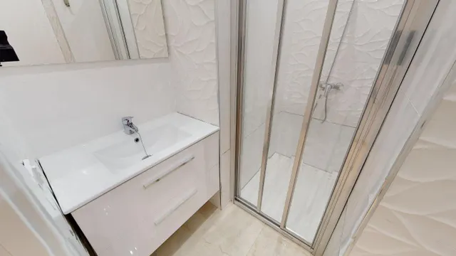 Oportunidad única: Local comercial adaptado a vivienda en Carlos III, Córdoba por 120.000€ — 14