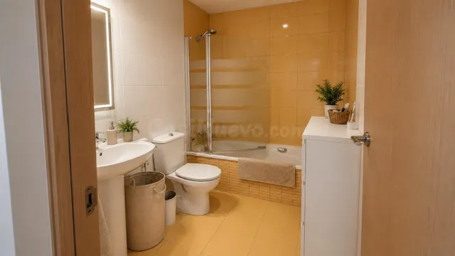 Casa con dos viviendas independientes y garaje en Llançà — 15
