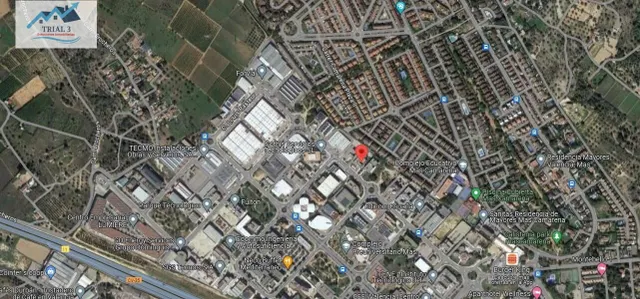 OFICINA Y TRES PLAZAS DE GARAJE EN PATERNA. - foto 2