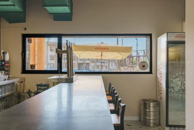 OPORTUNIDAD DE NEGOCIO EN MOTRIL – BAR LA BIEN PAGÁ — 13