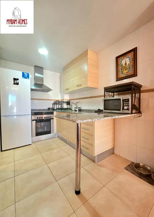 PRECIOSO APARTAMENTO CON VISTAS AL MAR CON GARAJE Y TRASTERO — 25