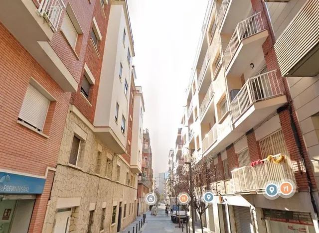 Garaje en venta en Calle de Guitard — 13