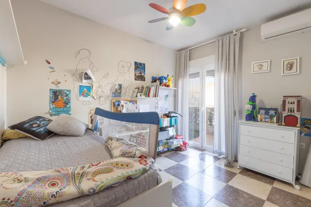 Casa en Armilla con terraza, patio y amplia cochera — 19