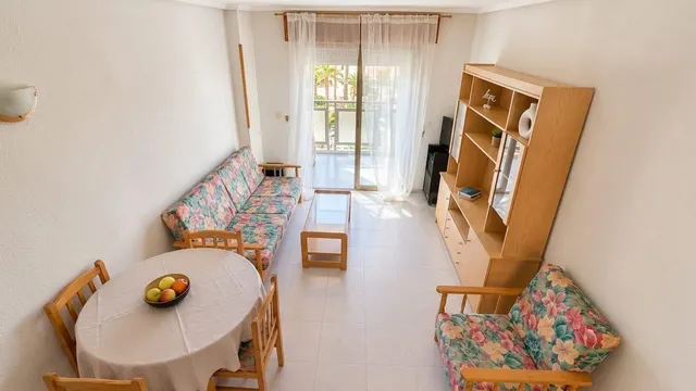 Apartamento de 1 dormitorio en Torrevieja, zona la siesta — 4