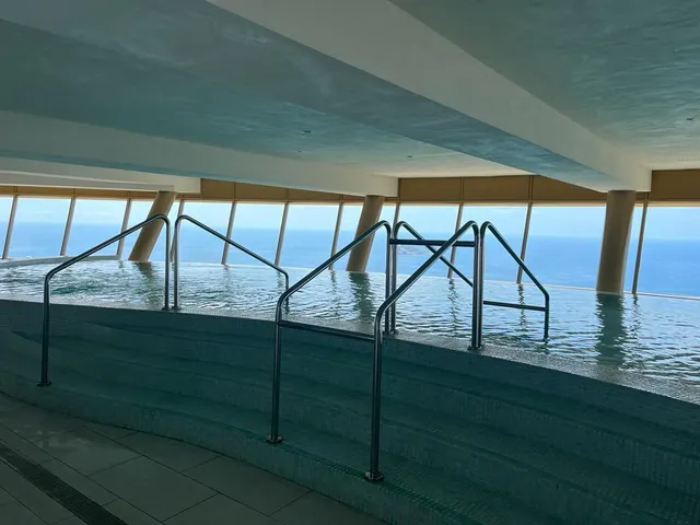 Se vende precioso apartamento en Benidorm con 2 dormitorios, parking y trastero — 22