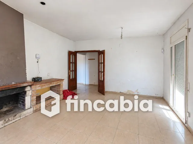 Casa independiente para reformar con jardín y garaje en Maçanet de la Selva — 30