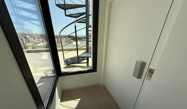 ALTO STANDING - GRAN LUJO - Villa Pareada con PISCINA PRIVADA, y ASCENSOR PRIVADO — 22
