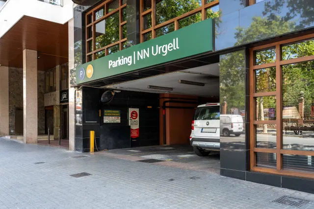 Parking de moto 2m² en alquiler - Eixample — 22