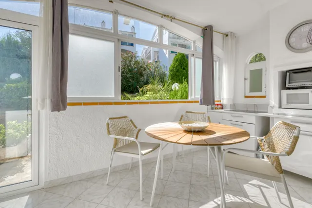Piso 1 habitación 41m² en venta - Centre — 10