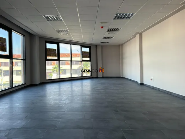 OFICINAS EN ALQUILER EN LA PRINCIPAL ARTERIA EMPRESARIAL DE ONTINYENT — 8