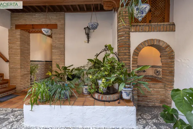 Auténtica casa con corrala tradicional y azotea en el corazón del Albaicín con gran potencial también para inversores — 9
