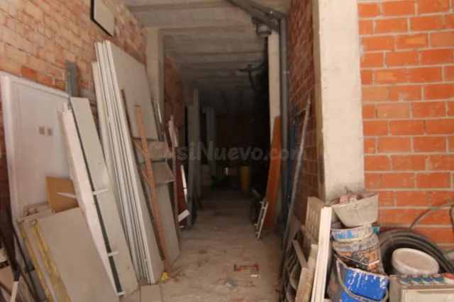 LOCAL CALLE CRUCES - foto 5
