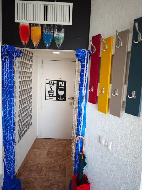 Fantástico estudio con vistas panorámicas al mar en primera línea de playa en Fuengirola — 15
