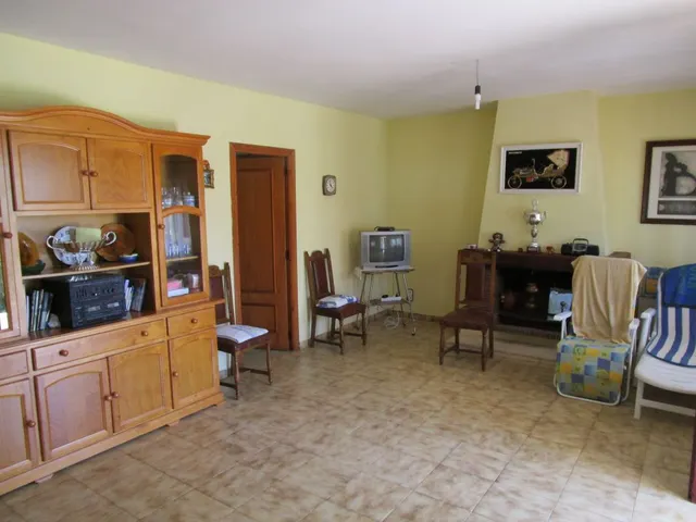 Urbis te ofrece una casa con parcela en Parada de Arriba, Salamanca. — 3
