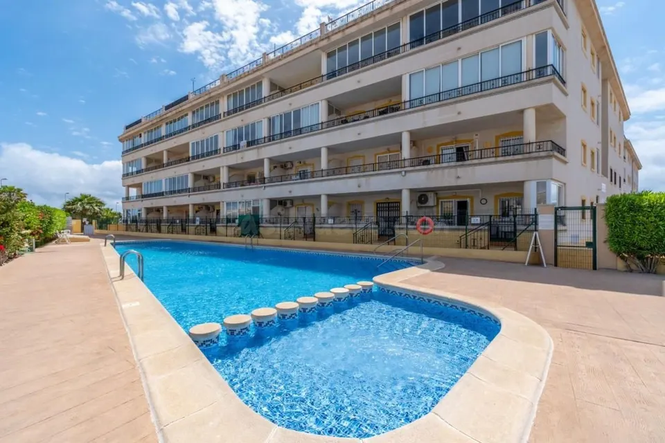 Apartamento 2 habitaciones 69m² en venta - Punta Prima