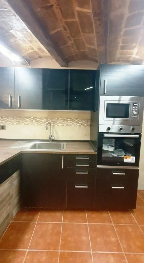 Piso totalmente reformado junto a las ramblas, barrio gótico — 6