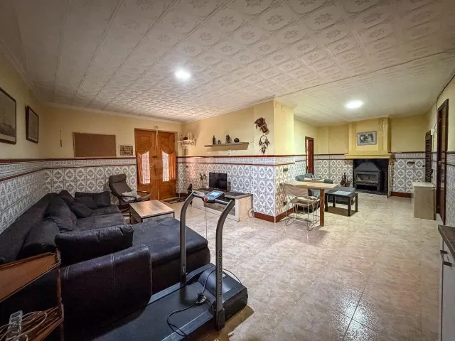 430 M2 CONSTRUIDOS Y UN POTENCIAL EXTRAORDINARIO: CREA TU CA - foto 3