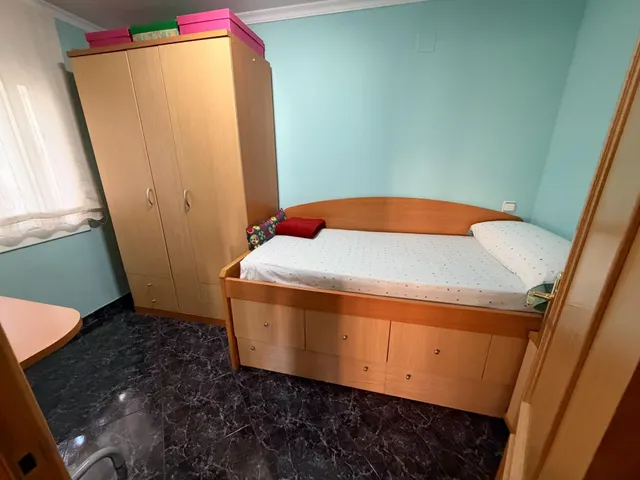 Último piso de 4 dormitorios con balcón — 27