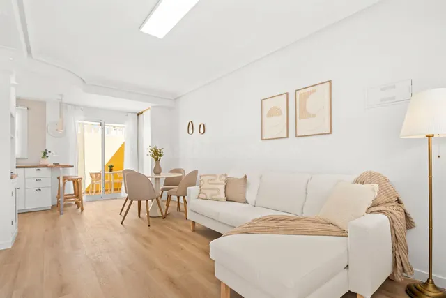 Casa 2 habitaciones 64m² en venta - Villamartín-Las Filipina - foto 5