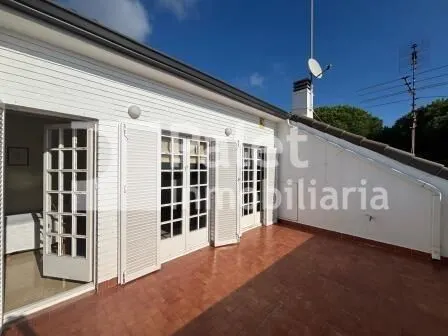 Espectacular casa con piscina y jardín en Vilassar de Dalt — 27