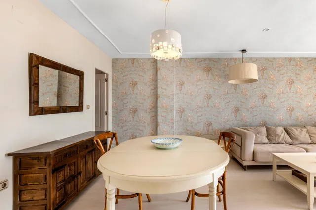 Apartamento en venta en Torrevieja, ubicado en la zona de La Loma, a pocos minutos a pie de la Playa del Cura. Primera línea de mar! — 6