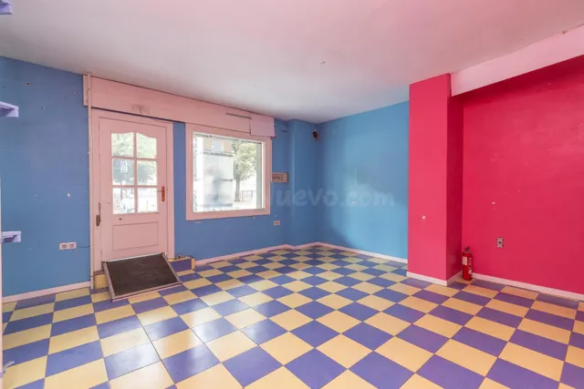 Local comercial en venta en calle agustina de aragón — 5