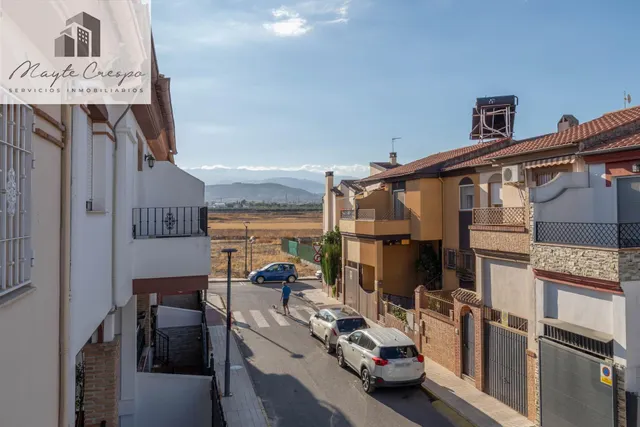 Amplia casa adosada en "la joya"....a escasos minutos del centro de Granada!! — 47