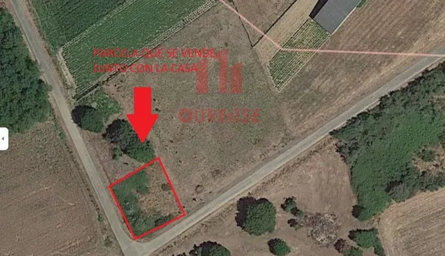 CASA DE PIEDRA CON PARCELA EN XUNQUEIRA DE AMBÍA, PRÓXIMA A SANDIÁS. — 37