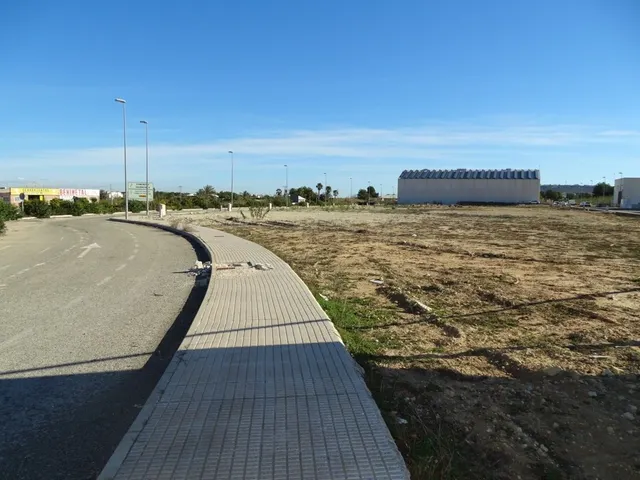 PARCELA INDUSTRIAL EN POLIGONO "LOS VALEROS" BENIJOFAR — 5