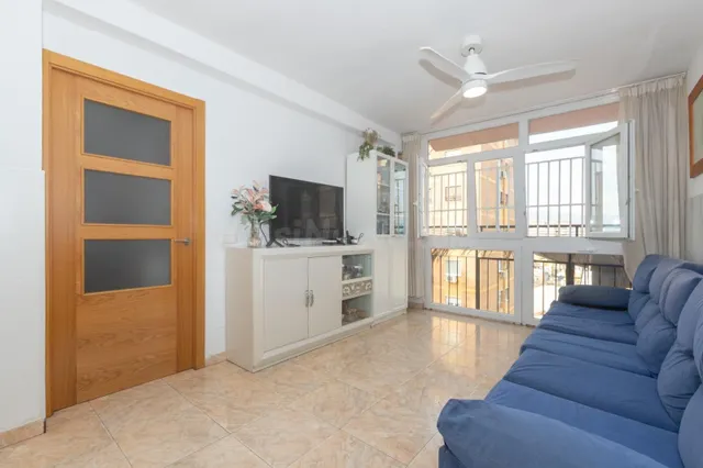 PISO EN VENTA EN CALLE PRINCESA