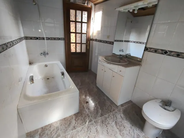 CASA independiente, con pequeño terreno. Nogueira de Ramuin — 22