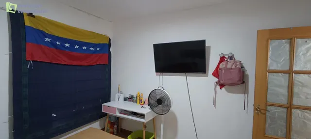Se vende piso en calle San Isidro - Burgos — 10
