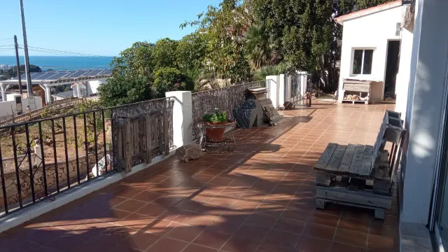Villa Ibicenca con vistas panorámicas al Mar y a la Montaña en Dénia — 43
