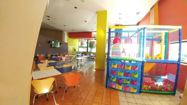LOCAL EN EL CENTRO DE TORREMOLINOS — 21