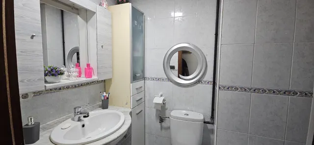 Práctico y cómodo piso en ciudad jardín — 25