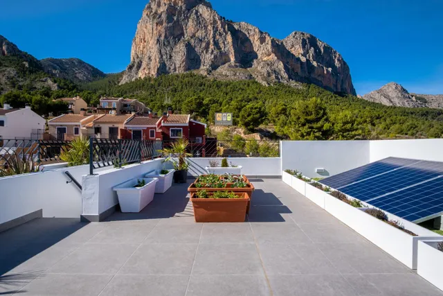 CASAS DE OBRA NUEVA EN POLOP — 9