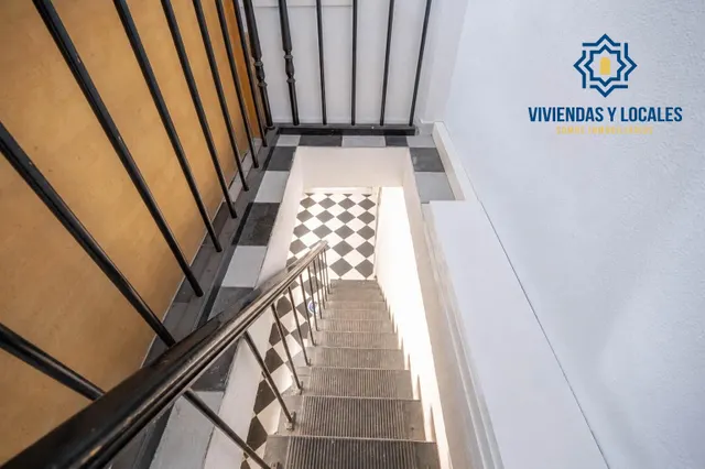 Local comercial 106m² en venta - Centro — 11